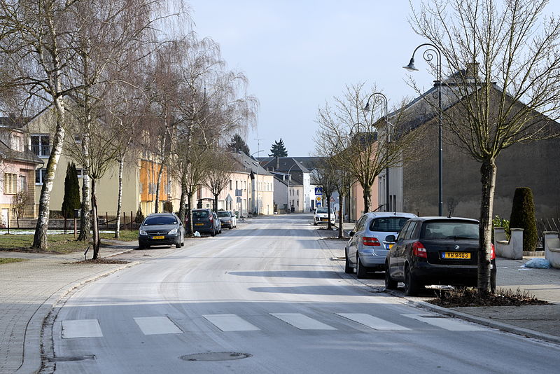 File:Bus, Rue de Luxembourg, Osten-101.jpg