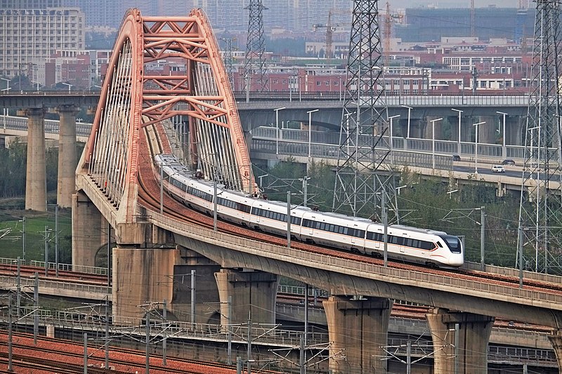 File:CRH6A-0425 on Zhengzhou-Kaifeng (Zhengkai) Intercity Railway 01.jpg