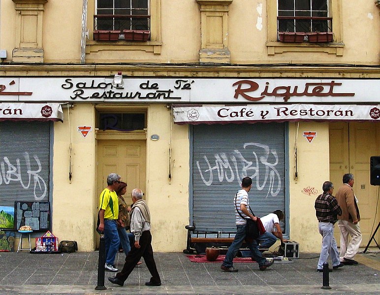 File:Café Riquet, Valparaíso.jpg