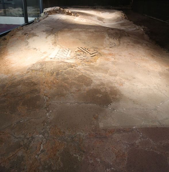 File:Canterbury Roman Museum mosaic.JPG