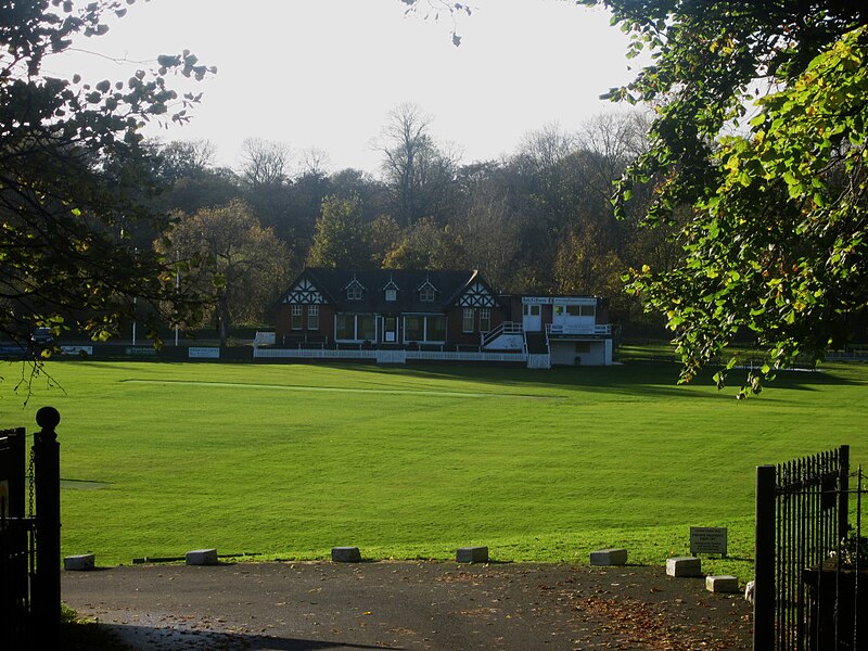 File:Carlisle Cricket Club Pavilion (geograph 3223770).jpg