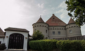 Castelul Bethlen - Haller, Cetatea de Baltă.jpg