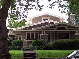 <span class="mw-page-title-main">Charles and Ibby Whiteside House</span> Historic house in Oregon, United States