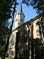 St. Matthäuskirche mit Ausstattung, kleiner umgebender Parkanlage, darin zwei Kriegerdenkmäler für die Gefallenen des deutsch-französischen Krieges 1870/71 und die Gefallenen des Ersten Weltkrieges