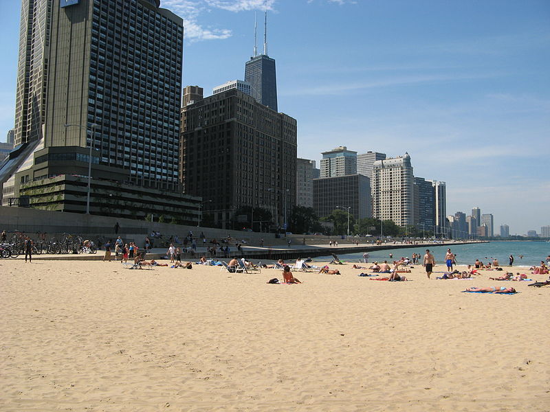 File:Chicago Beaches - Ohio Street Beach 1.jpg