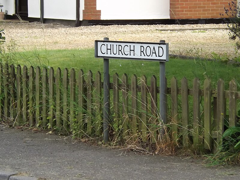 File:Church Road sign - geograph.org.uk - 5053274.jpg