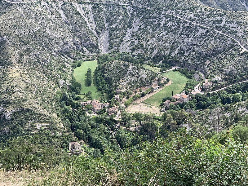 File:Cirque Navacelles - Saint-Maurice-Navacelles (FR34) - 2021-07-13 - 2.jpg