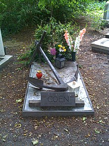 Grave of Coen van Vrijberghe de Coningh Coen graf(van voren).JPG