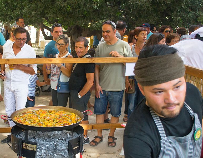 File:Concurso Internacional de Paella de Sueca 2016 33.jpg