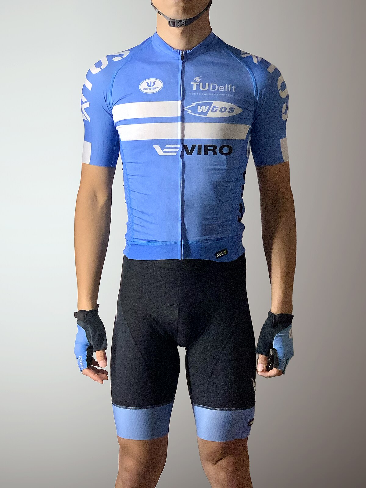 What is the advantage of Lycra compared to other types of spandex