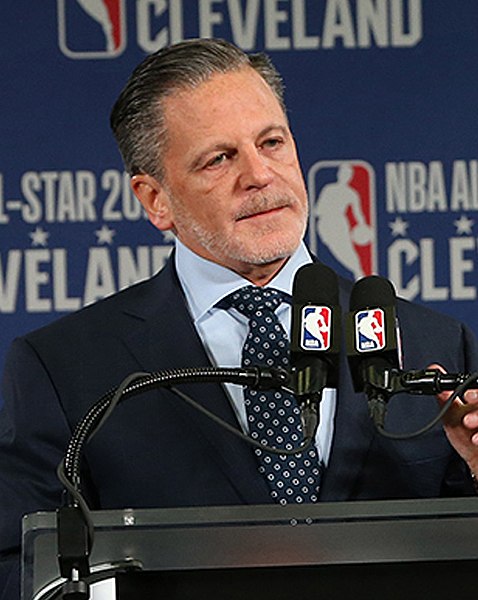File:Dan Gilbert Chairman of Quicken Loans and Majority Owner of the Cleveland Cavaliers.jpg