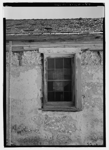 File:Detail view of the north elevation to show window, with scale (note tabby beneath stucco) - Stafford Plantation, Playhouse, Saint Marys, Camden County, GA HABS GA-2360-A-9.tif