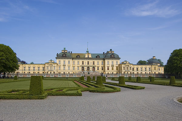 Front view of the palace