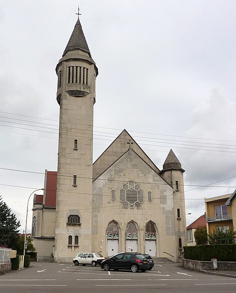 File:Eglise de l'Immaculée Conception - panoramio.jpg