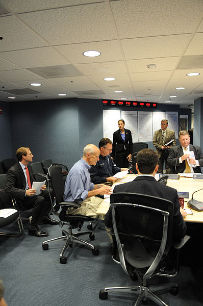 File:FEMA - 35767 - DHS Secretary Chertoff and FEMA Administrator Paulison at FEMA h.jpg