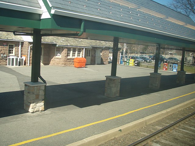 Radburn train station in Fair Lawn