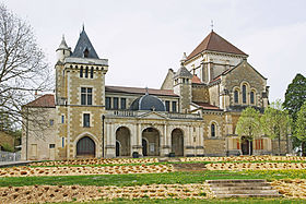 Kloster und Basilika des Heiligen Bernhard