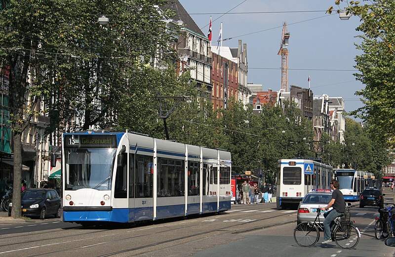 File:GVB Combino 2056 and 12G 835 (Amsterdam trams) on route 13, September 2007.jpg