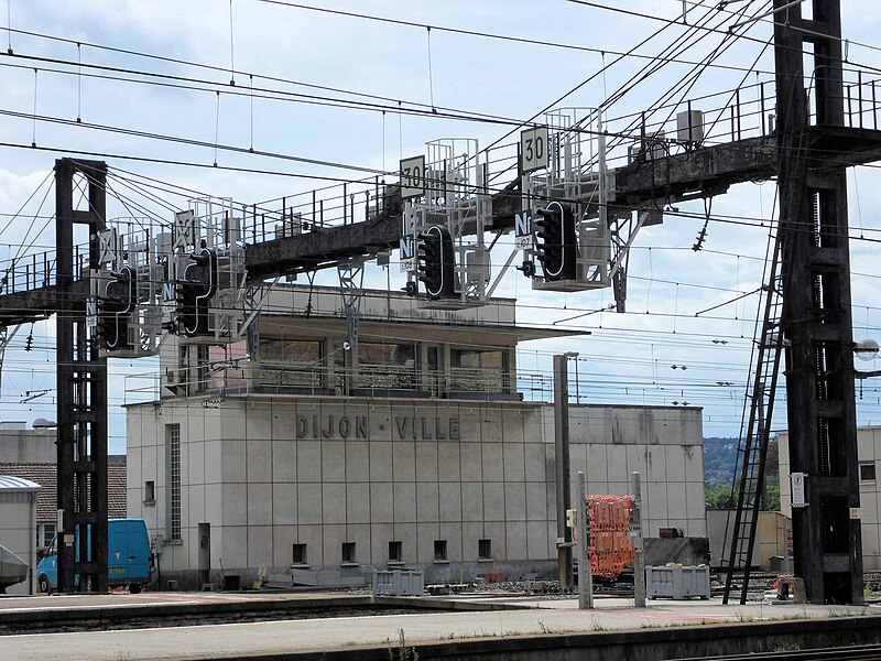 File:Gare de Dijon-Ville6.JPG