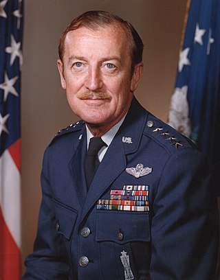 <span class="mw-page-title-main">F. Michael Rogers</span> United States Air Force general