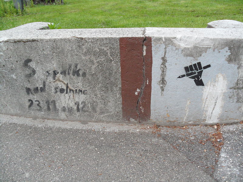 File:Graffiti Ljubljana 179.JPG