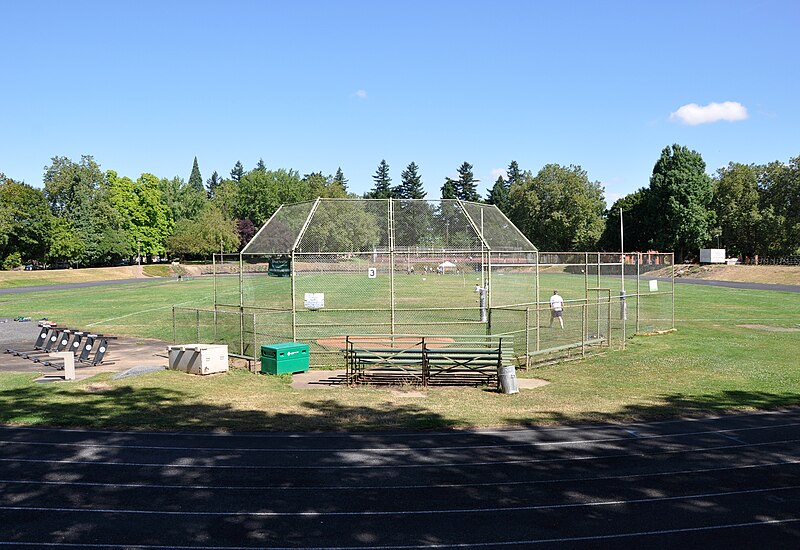 File:Grant.park.portland.jpg