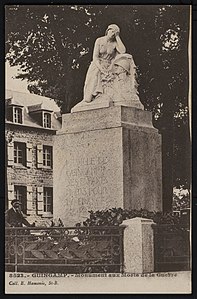 Monument aux morts de Guingamp (1924).