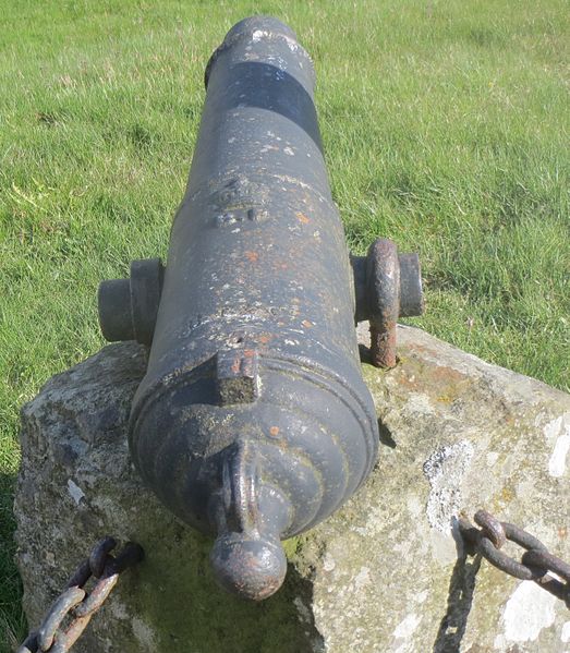 File:Gunboat War Monument, Vanse detail.JPG