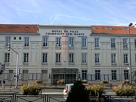 Hôtel de ville de Champigny.jpg