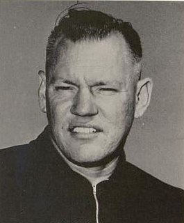 Hank Foldberg American football player and coach (1923–2001)