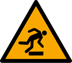 W007 – Floor-level obstacle