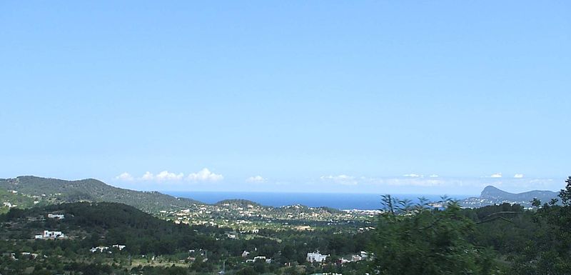 File:Ibiza - San Antoni Bay (2604841928).jpg