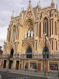 Iglesia de Nra Sra de Chiquinquira-Bogota.jpg