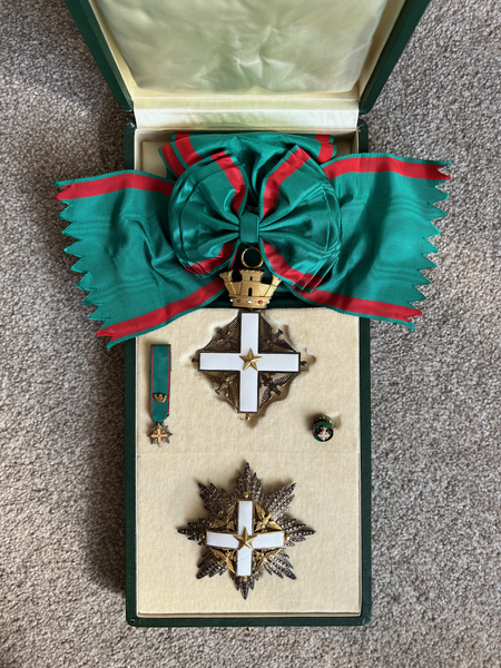 File:Italy - Order of Merit of the Italian Republic - Grand Cross (Pre-2001).png