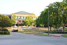 JCPenney headquarters in Plano, Texas (2014) J-C-Penney-4616.jpg