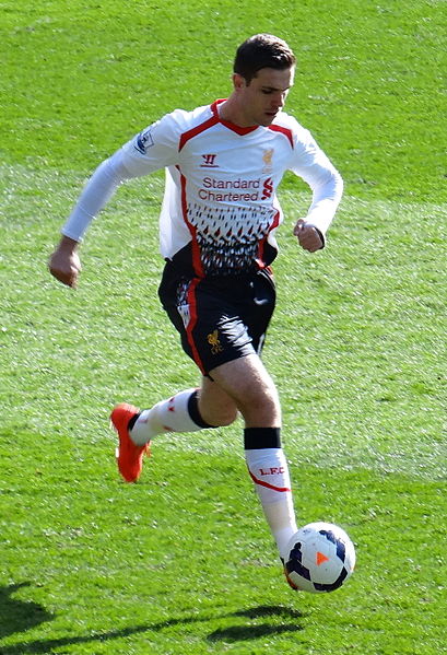 Henderson playing for Liverpool in 2014
