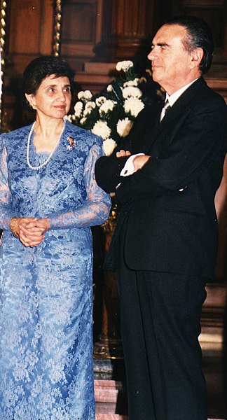 File:Jorge Presno con su esposa Lala Levrero.jpg