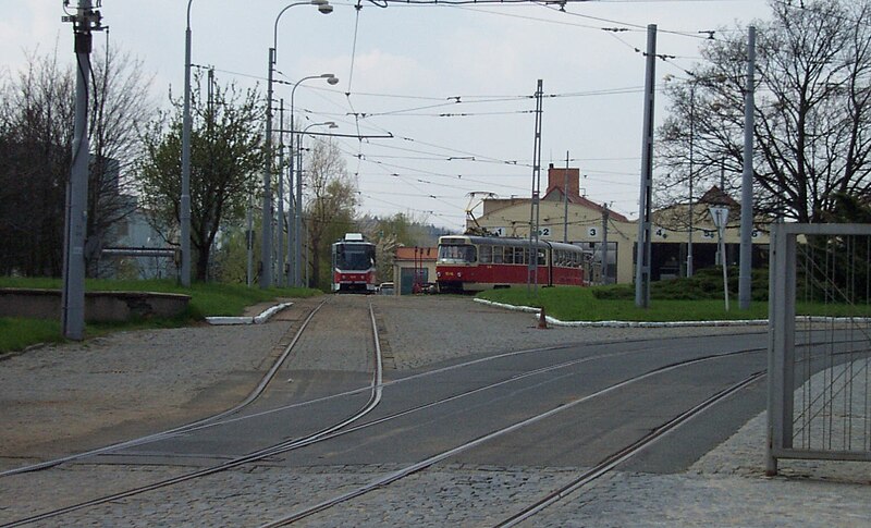 File:KT2aKT8D5N-Brno.jpg