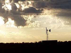 Karoo: Ligging en geografie, Prehistorie, Menslike bedrywighede