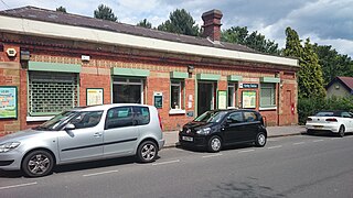 <span class="mw-page-title-main">Kenley railway station</span> National Rail station in London, England