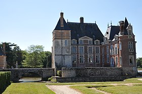 Château de La Bussière (Loiret) makalesinin açıklayıcı görüntüsü