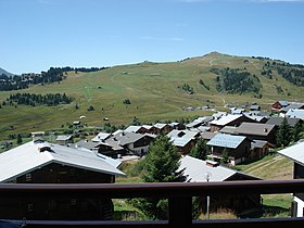 Blick auf das Signal de Bisanne von Les Saisies.