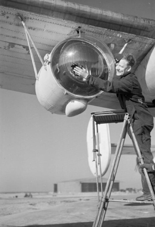 A Leigh Light fitted under the wing of a Consolidated Liberator aircraft of the Royal Air Force Coastal Command, 26 February 1944