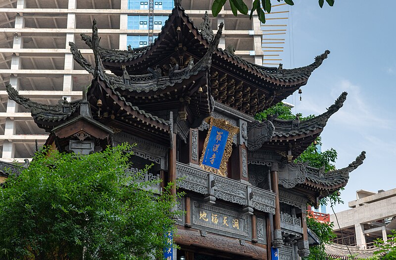 File:Luohan Temple 31567-Chongqing (44541350792).jpg