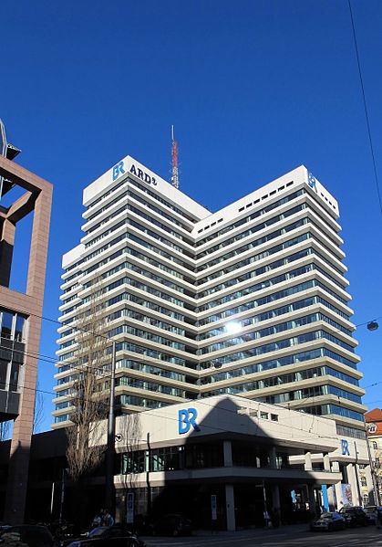 File:MUC BRHochhaus01.jpg