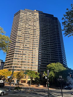 Manhattan Place 630 1st Ave.jpg