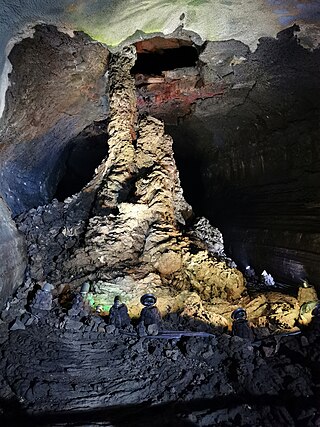 <span class="mw-page-title-main">Manjanggul</span> Lava tube cave in South Korea