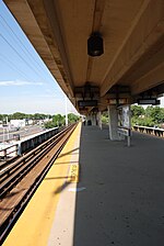 Massapequa Park station