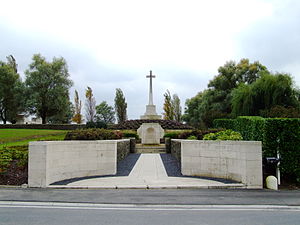 Messines Ridge memorial entrance 3035100372.JPG