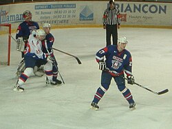 Миха Реболь в матче Словения—Франция Европейского хоккейного вызова 2003